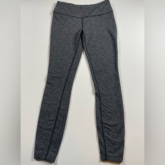 Eddie Bauer Herringbone Leggings | Cozy Fall Athleisure 7/8 - Picture 1 of 8